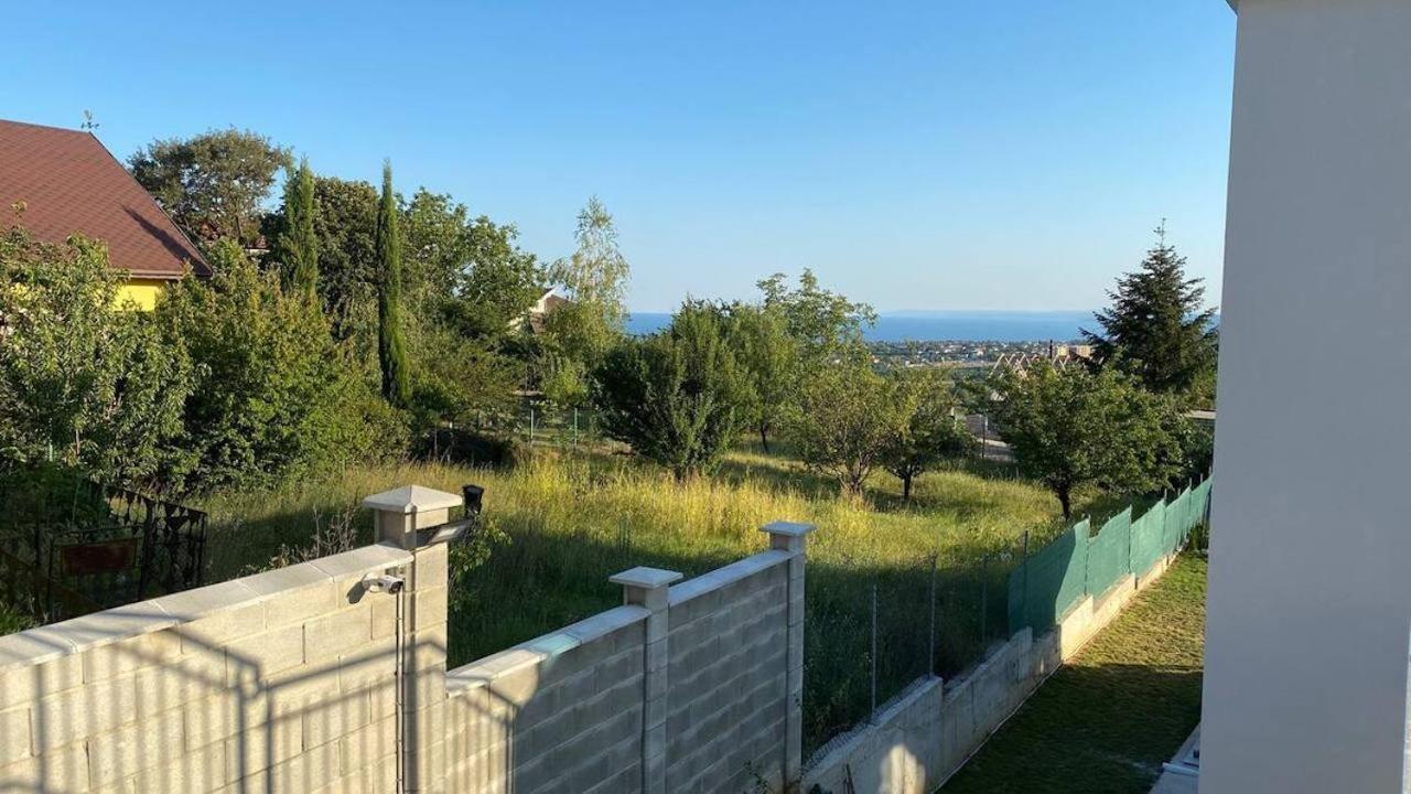 Lola Seaview Guest House. Уютный Домик В Варне Varna ภายนอก รูปภาพ